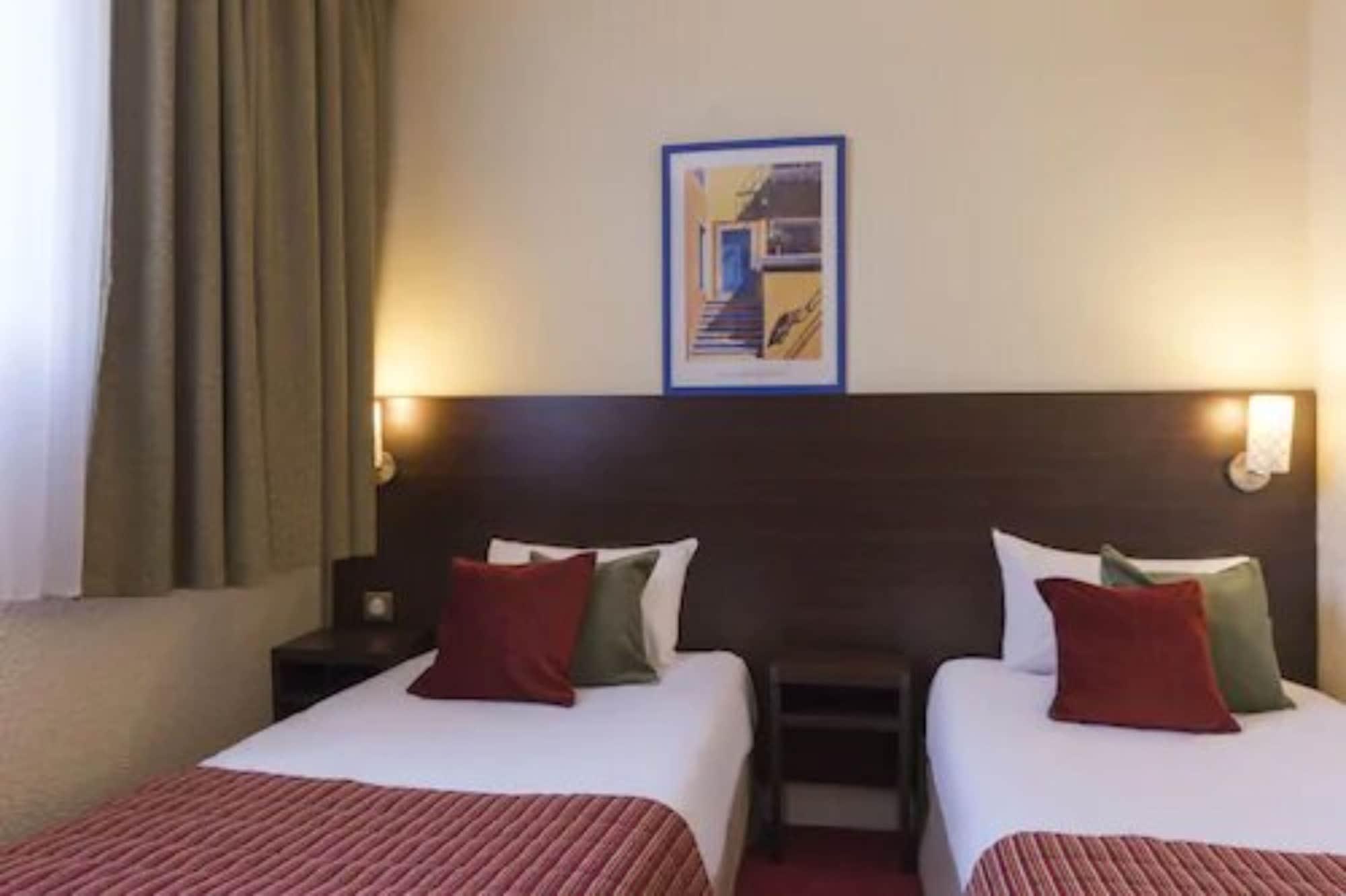The Originals City, Hotel Paris Sud, Orly-Draveil Екстер'єр фото