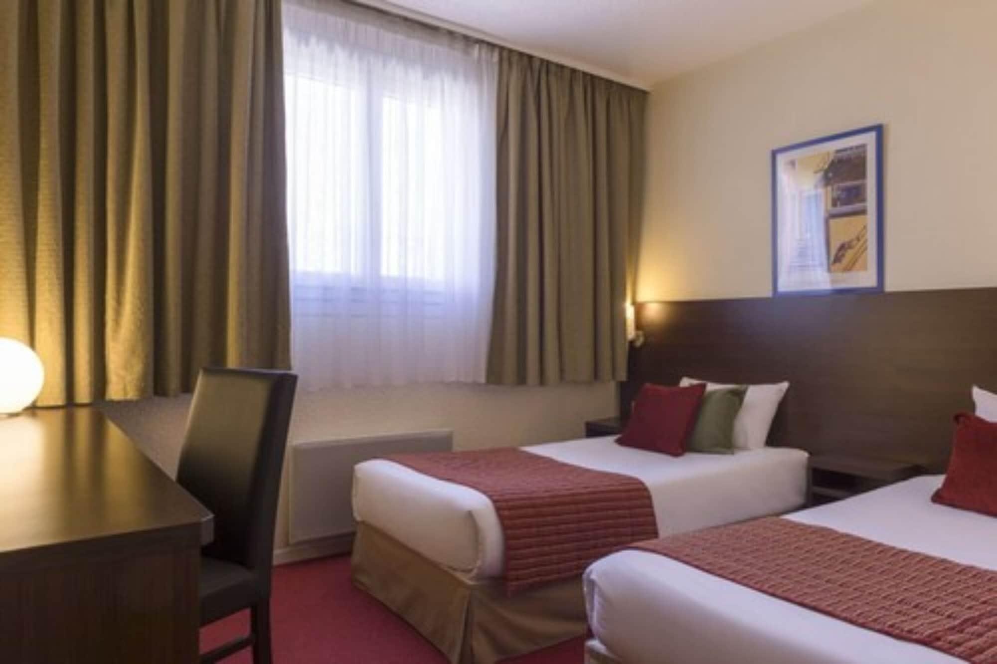 The Originals City, Hotel Paris Sud, Orly-Draveil Екстер'єр фото