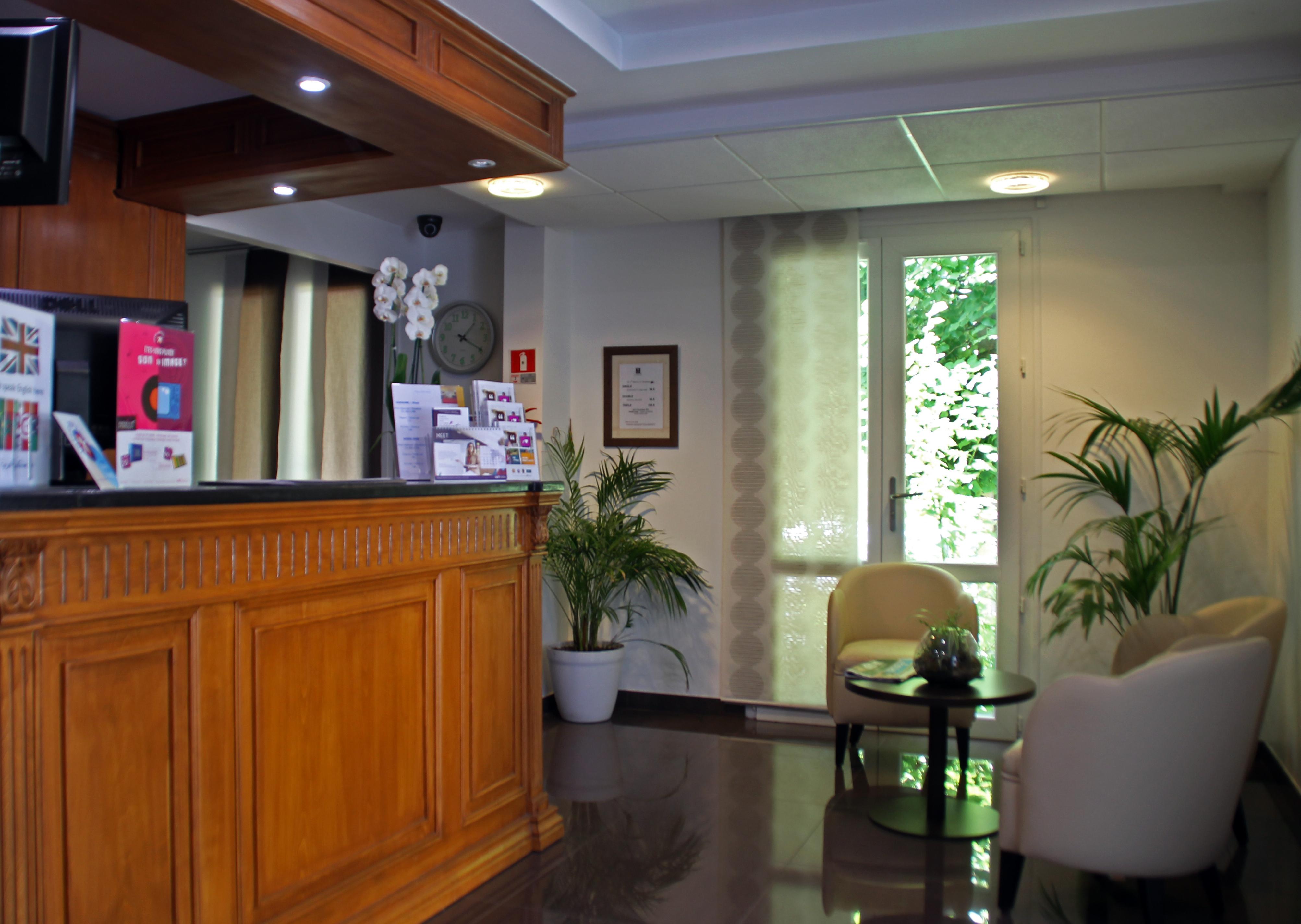 The Originals City, Hotel Paris Sud, Orly-Draveil Екстер'єр фото