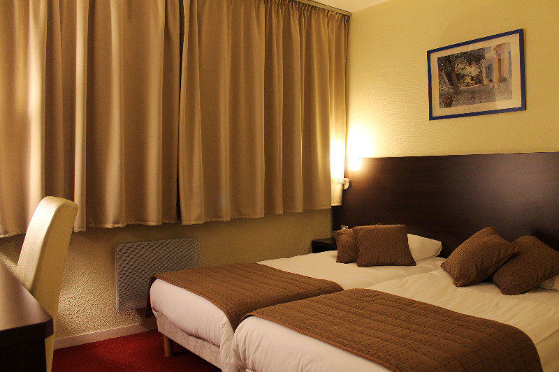 The Originals City, Hotel Paris Sud, Orly-Draveil Екстер'єр фото