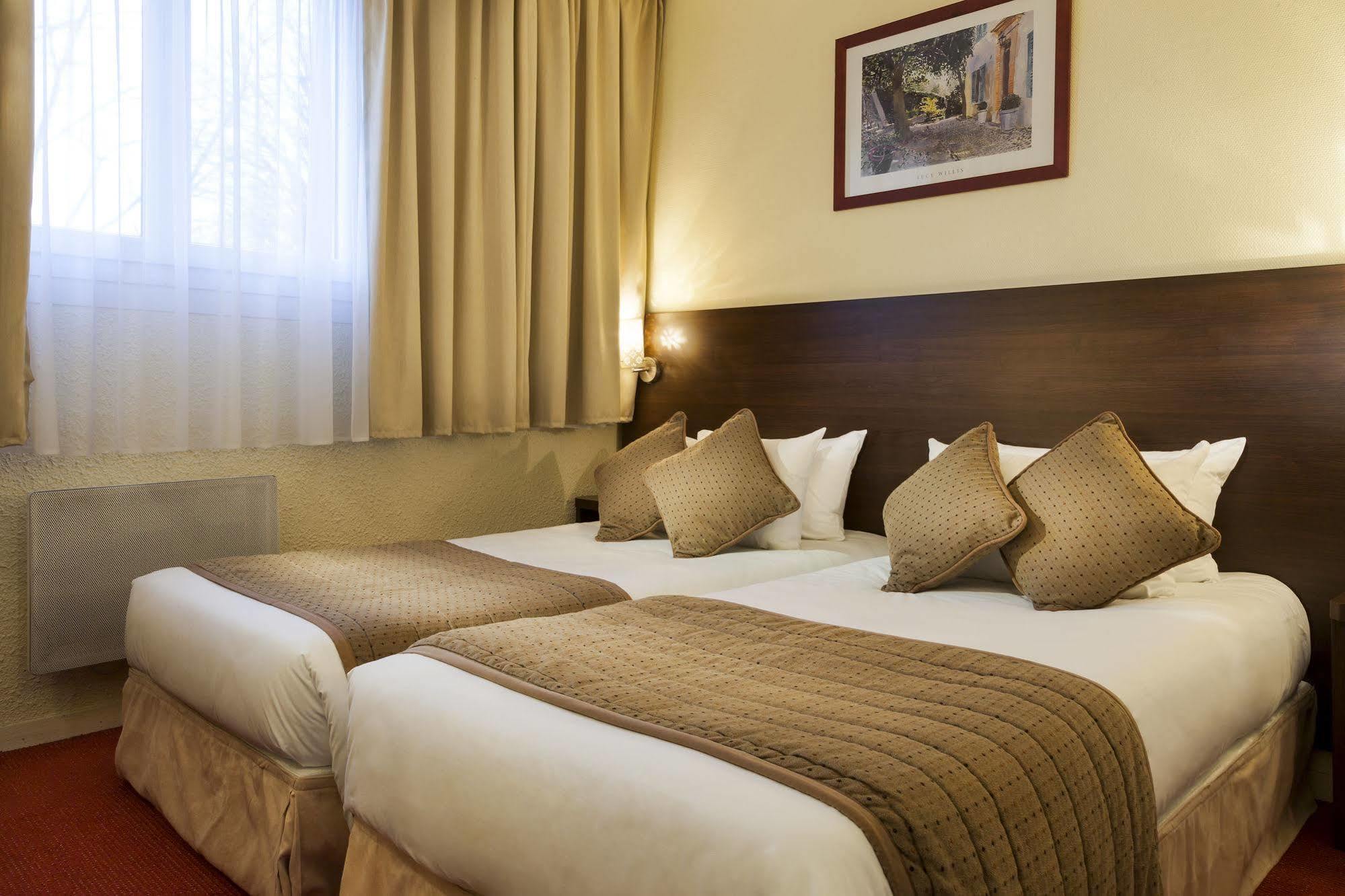 The Originals City, Hotel Paris Sud, Orly-Draveil Екстер'єр фото