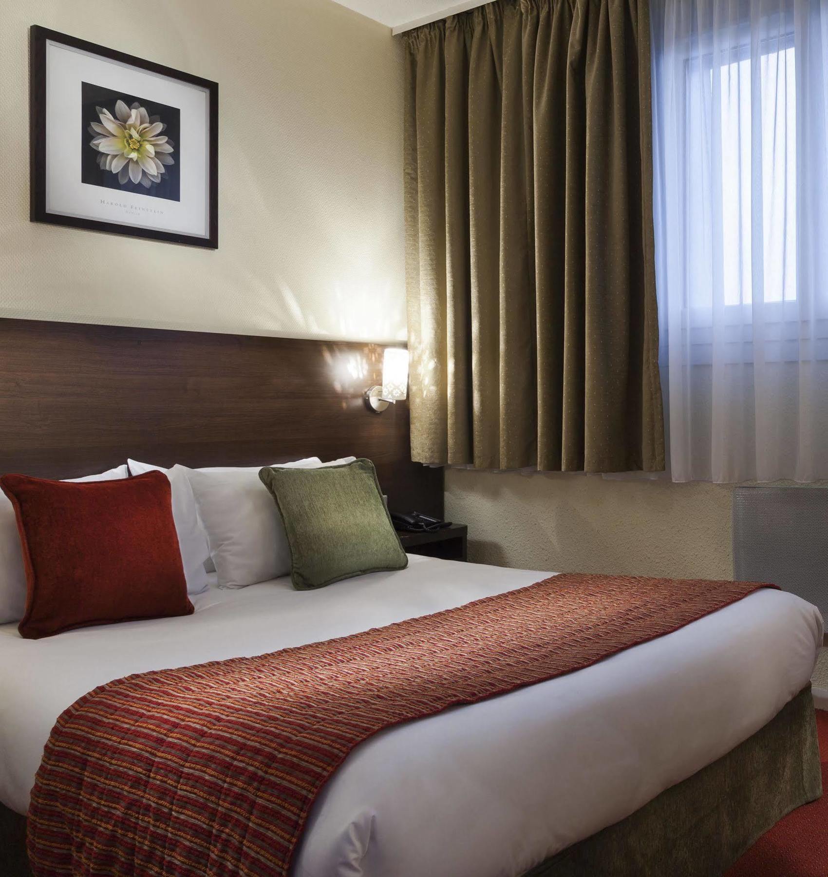 The Originals City, Hotel Paris Sud, Orly-Draveil Екстер'єр фото